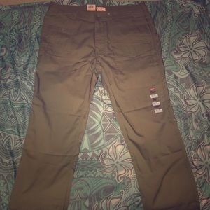 Levi 541 Athletic Taper Cargos
